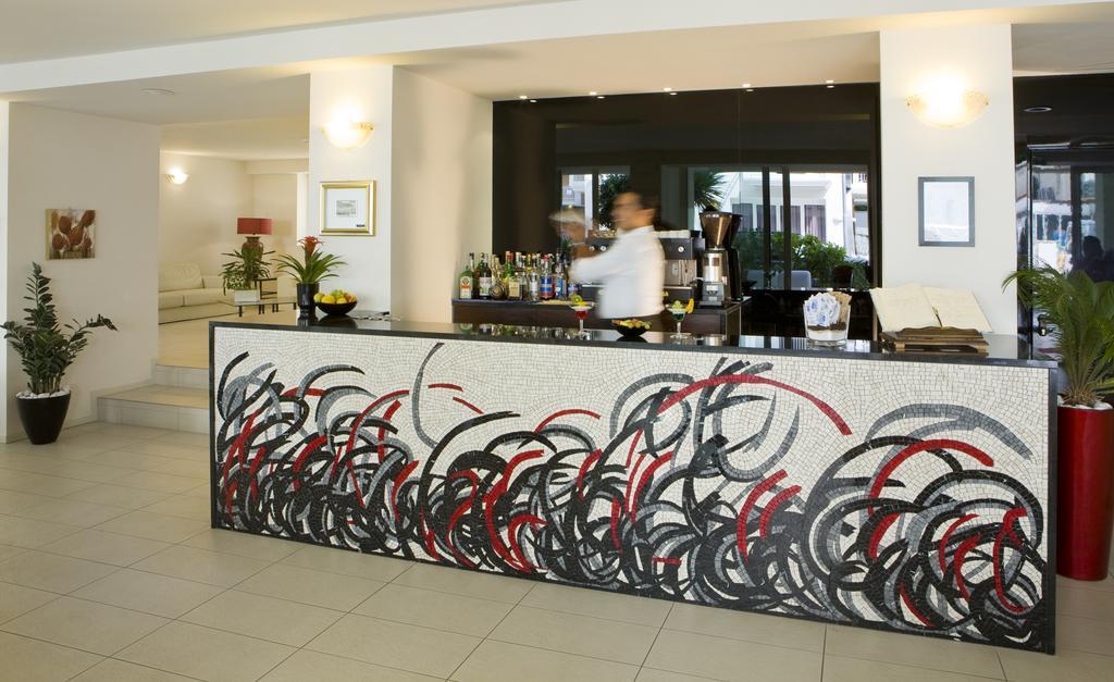 Hotel Alexander Riccione Exterior foto